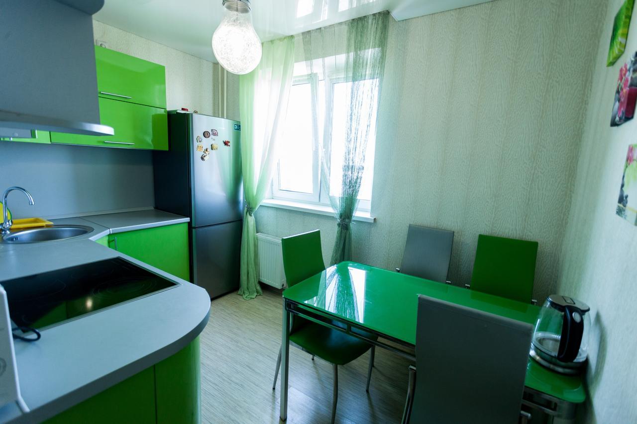 Apartments On Permyakova 76 Tyumen Luaran gambar
